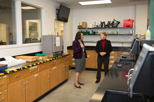 American Chemical Society President visits Appalachian