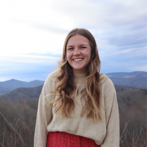 CAS Corps member Rachel Goehner is a junior global studies major from Rockingham, Virginia. Photo submitted.