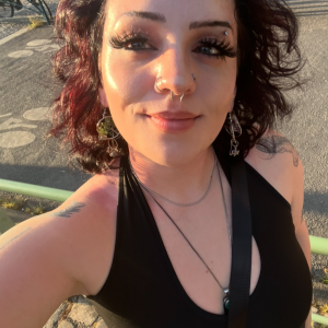 CAS Corps member Sarah McCarroll is a senior from Cornelius majoring in both sociology and languages, literatures, and cultures. Photo submitted