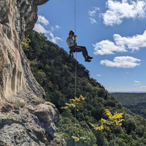 Alaina Krakowiak and Laura Boggess, both longtime sport and trad climbers from the Southeast, are using their skills to search for rare grasslands. All photos courtesy of Krakowiak